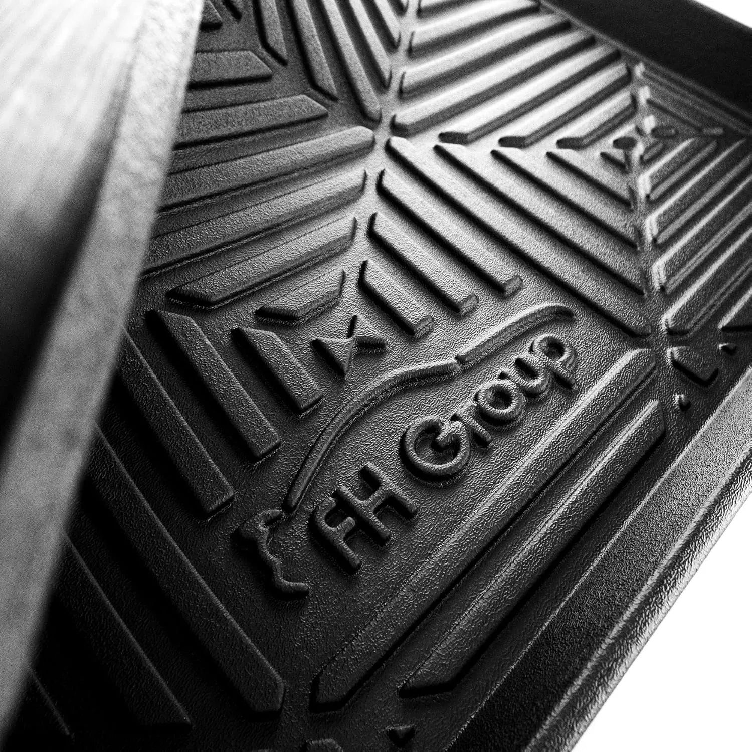 FH Group ClimaProof for all weather protection Premium Multi-Use Cargo Tray Liner Mat fits most Cars, SUVs, and Trucks, 32 x 24 inches Black