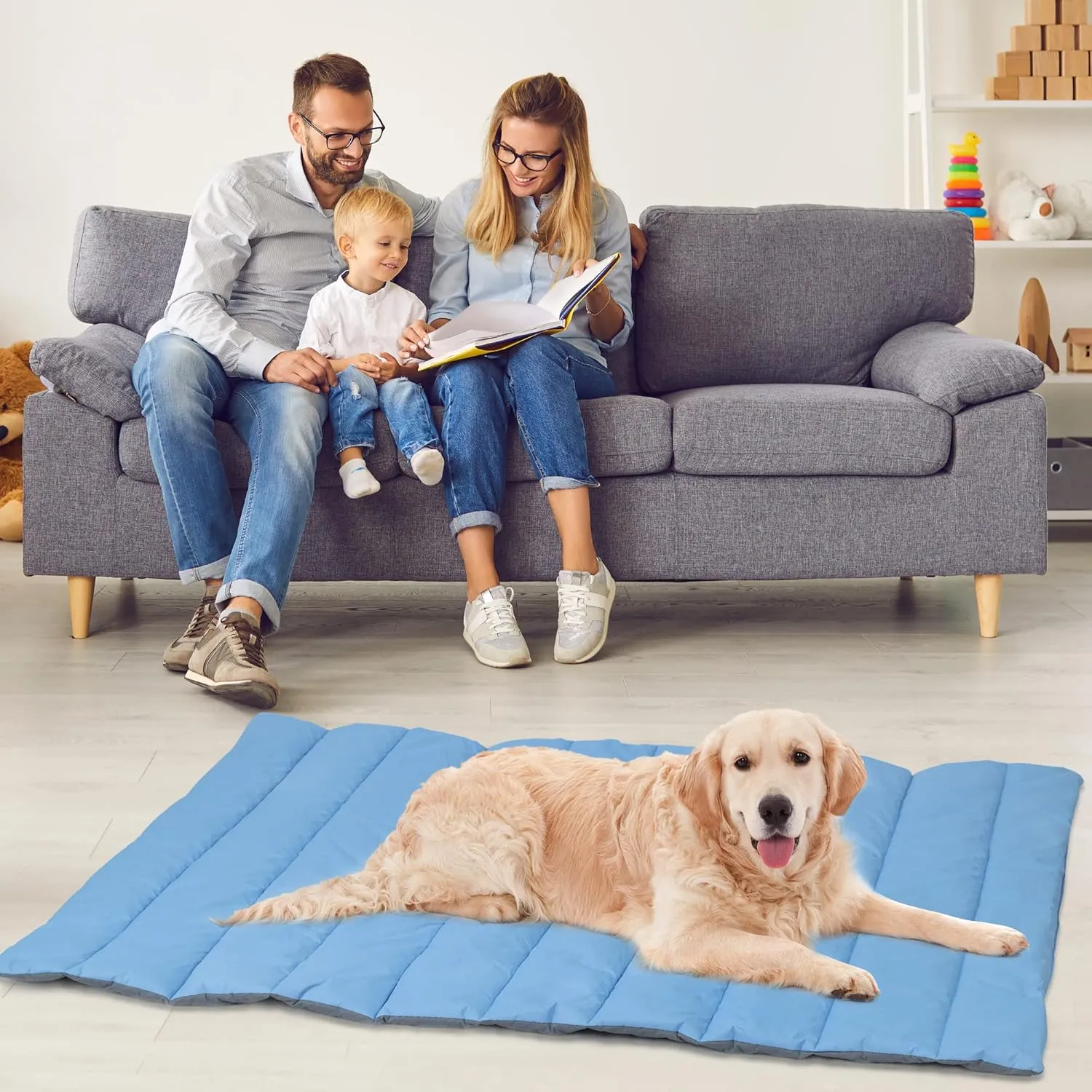 Heeyoo Outdoor Dog Bed, Water Proof Camping Dog Bed, Machine Washable and Portable Travel Dog Bed, Foldable Outdoor Pet Bed for Small, Medium, and Large Dogs, Outdoor Dog Mat