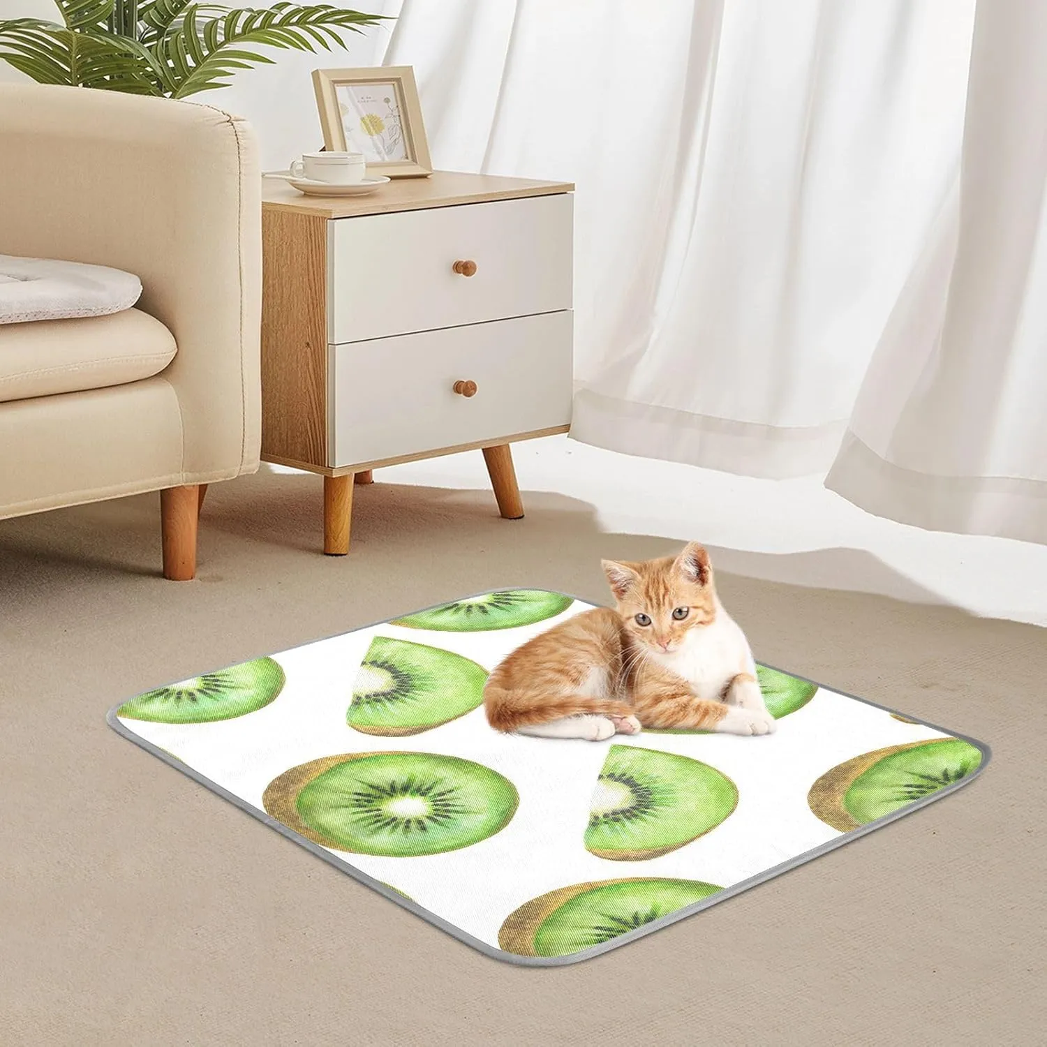 Washable Dog Cooling Mat Summer Fruit Kiwi Summer Cats Sleeping Mat Tropical Green Dog Bed Mats 23.6 * 38.6inch Pet Ice Silk Sleep Kennel Pad Animal Sleep Bed for Home Outdoor Travel